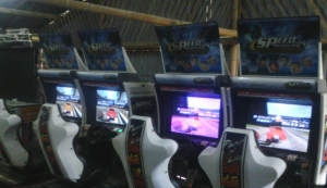 电玩设备低价转让，为梦想重新布局